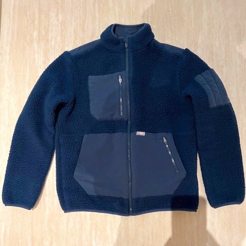 Women's FIGS On-Shift Sherpa Teddy Jacket in DARK HARBOR XS GREAT condition, HTF